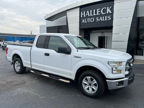 Used 2015 Ford F150 XLT image 8