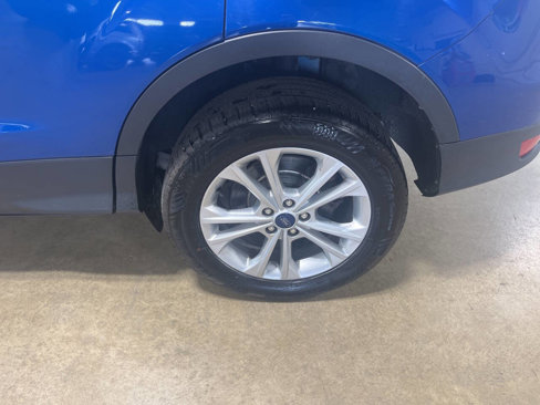 Used 2018 Ford Escape SE image 9