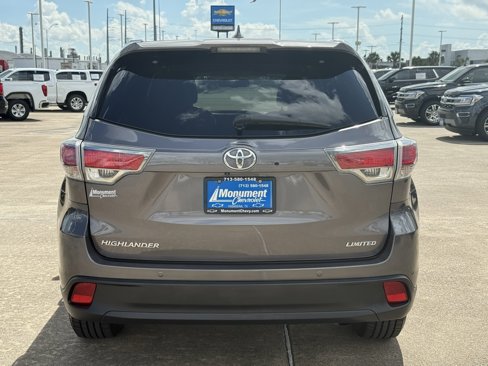 Used 2016 Toyota Highlander Limited image 17