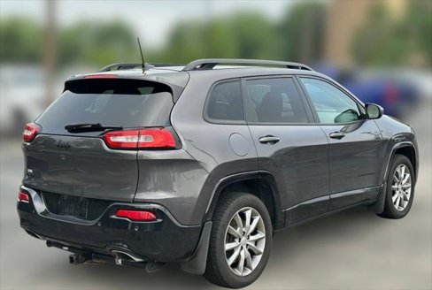 Certified 2018 Jeep Cherokee Latitude image 25