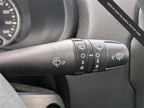 Used 2023 Jeep Renegade Latitude image 27