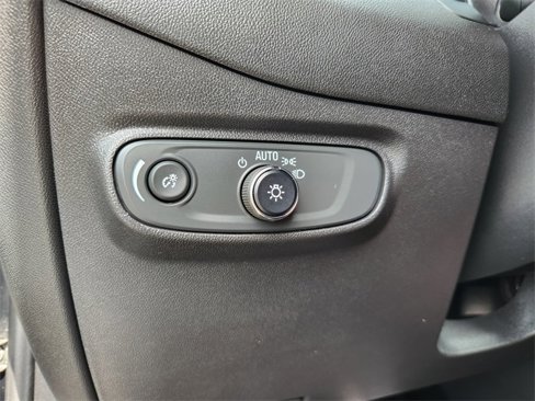 Used 2022 Chevrolet Equinox LT image 7