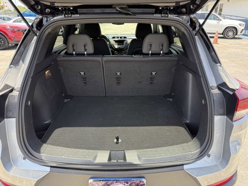 Used 2023 Chevrolet TrailBlazer RS image 48
