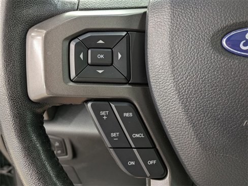 Used 2020 Ford Expedition XLT image 19