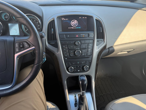 Used 2012 Buick Verano image 10