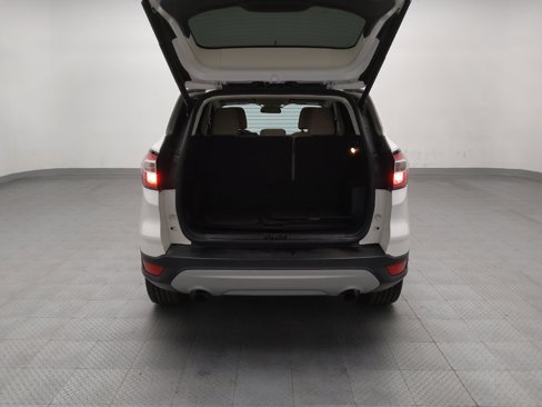 Used 2017 Ford Escape SE w/ Equipment Group 201A image 29
