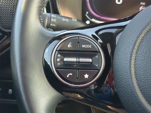 Used 2023 Kia Soul EX image 18