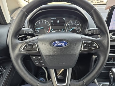 Used 2020 Ford EcoSport SE w/ SE Convenience Package image 10