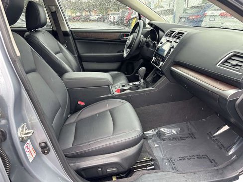 Used 2018 Subaru Outback 2.5i Limited image 15