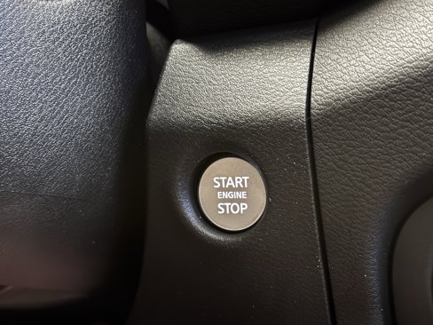 Used 2022 Nissan Frontier PRO-4X w/ Pro-4X Premium Package image 23