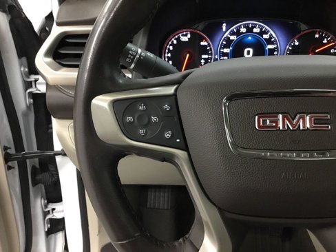 Used 2019 GMC Acadia Denali w/ Technology Package image 12