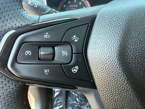 Used 2022 Chevrolet TrailBlazer RS w/ Sun and Liftgate Package image 25