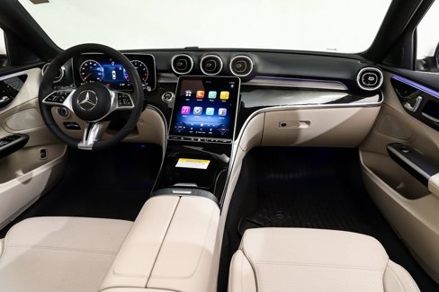New 2025 Mercedes-Benz C 300 4MATIC Sedan image 8