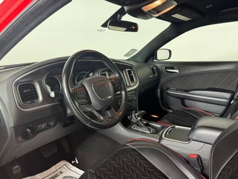 Used 2022 Dodge Charger SXT image 5