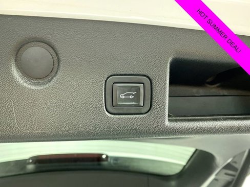 Used 2019 Chevrolet Equinox Premier image 34