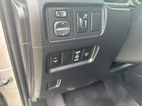 Used 2013 Toyota 4Runner SR5 image 30