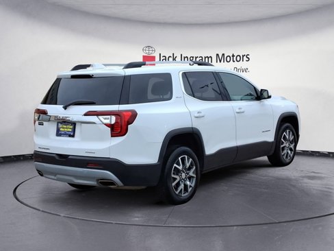Used 2023 GMC Acadia SLT image 5