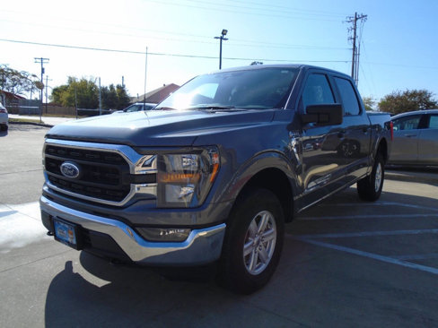 Used 2023 Ford F150 XLT image 3