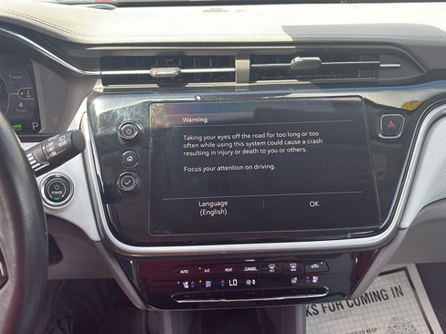 Used 2022 Chevrolet Bolt EUV Premier w/ Sun & Sound Package image 18