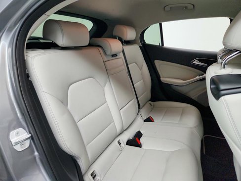 Used 2016 Mercedes-Benz GLA 250 image 28