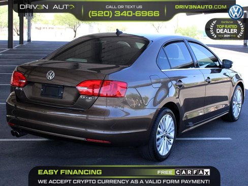 Used 2011 Volkswagen Jetta SEL image 7