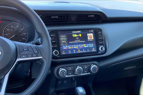 Used 2024 Nissan Kicks SV image 6
