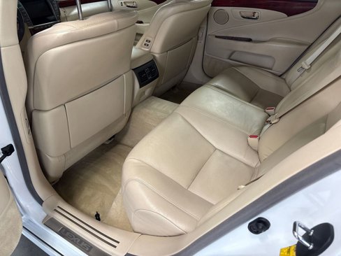 Used 2012 Lexus LS 460 AWD image 40