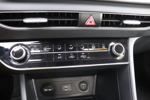Used 2021 Hyundai Sonata SE image 22