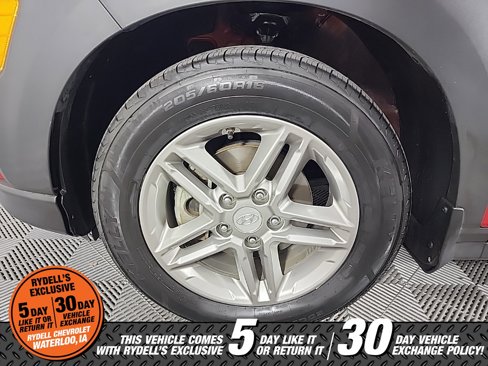 Used 2021 Hyundai Kona SE image 14