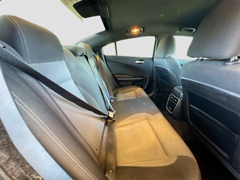 Used 2015 Dodge Charger SE w/ Popular Equipment Group image 24