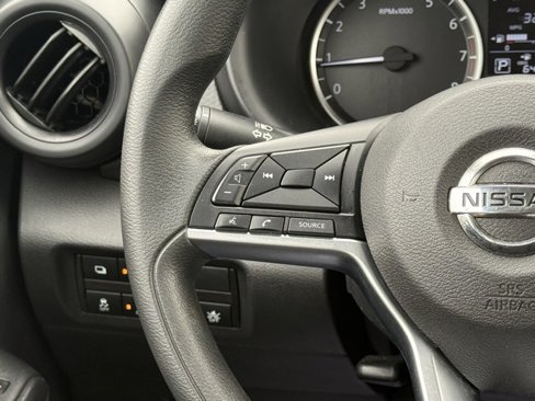 Certified 2021 Nissan Kicks S image 22
