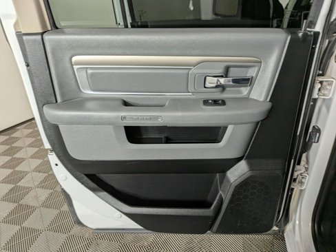 Used 2018 RAM 1500 Big Horn image 29