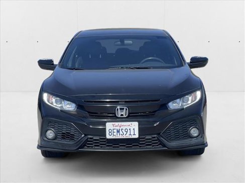 Used 2018 Honda Civic Sport image 2