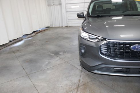 Used 2024 Ford Escape Platinum image 12