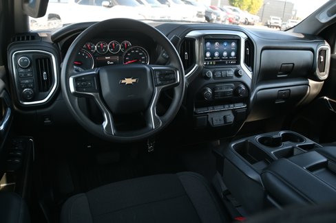 Used 2020 Chevrolet Silverado 1500 LT w/ Trailering Package image 18
