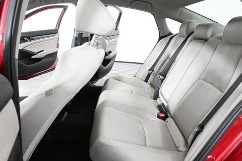 Used 2018 Honda Accord LX image 17