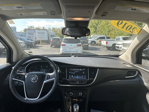 Used 2019 Buick Encore Preferred image 12