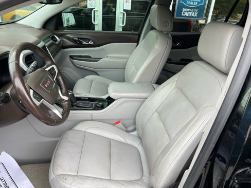 Used 2017 GMC Acadia SLT image 12