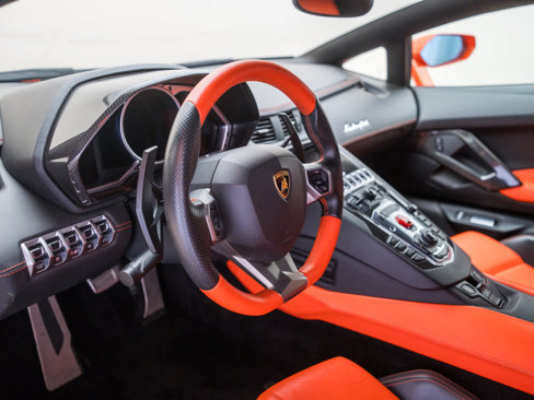 Used 2014 Lamborghini Aventador LP 700-4 image 17