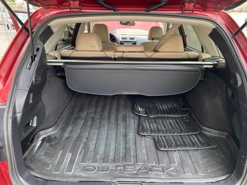 Used 2016 Subaru Outback 3.6R Limited image 14