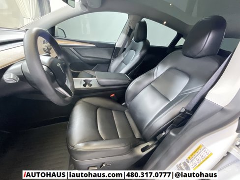 Used 2024 Tesla Model Y Long Range image 16