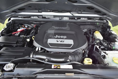 Used 2014 Jeep Wrangler Unlimited Sport w/ Quick Order Package 24S image 33