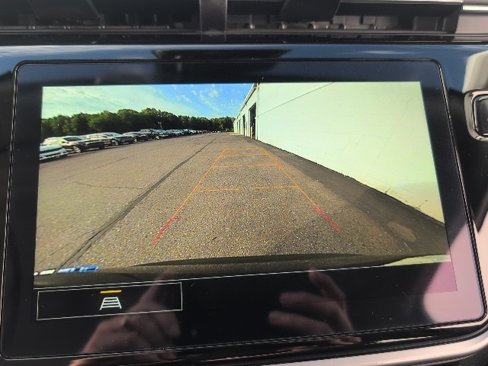 Used 2023 Chevrolet Bolt EUV LT w/ Comfort Package image 30