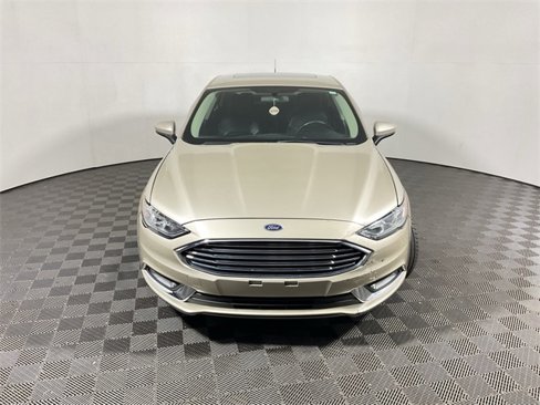 Used 2018 Ford Fusion SE w/ Equipment Group 201A image 5