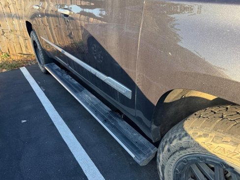 Used 2016 Cadillac Escalade ESV Premium image 10