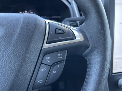 Used 2024 Ford Edge SEL w/ Convenience Package image 15