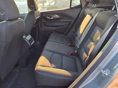Used 2023 GMC Terrain SLE w/ LPO, Floor Liner Package image 7