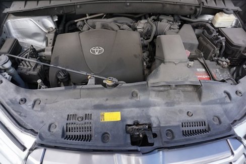 Used 2017 Toyota Highlander FWD V6 image 21