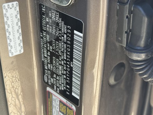 Certified 2019 Kia Sorento S image 33