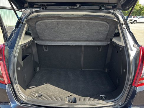 Used 2022 Buick Encore Preferred w/ Safety Package II image 19